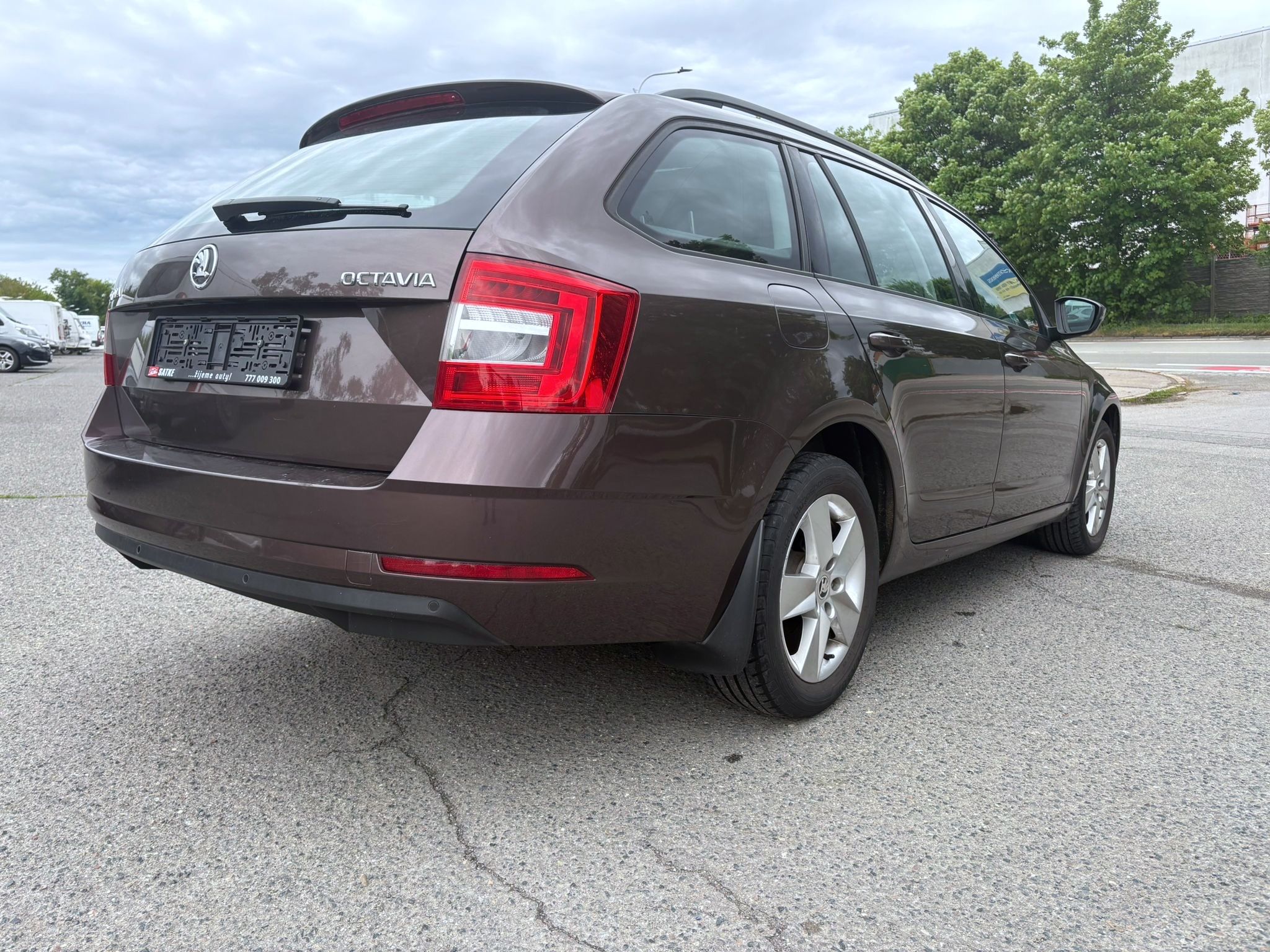 Škoda Octavia, 1,4 TSi, DSG - fotka 6