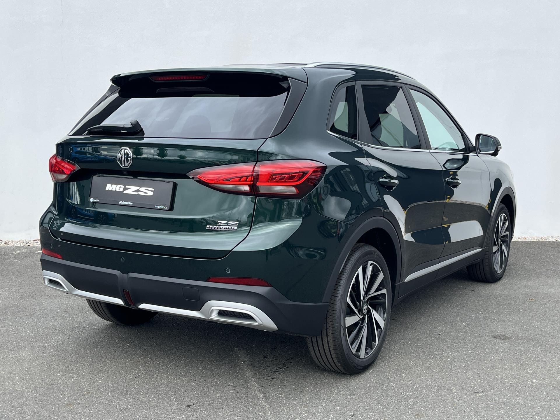 MG ZS, 1.5 Hybrid / 145 kW EXCLUSIVE - fotka 4