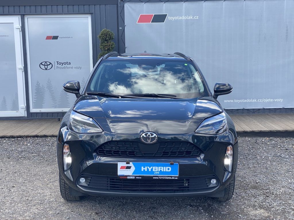 Toyota Yaris Cross, 1.5HEV, ČR-1m, Comfort, DPH - fotka 2