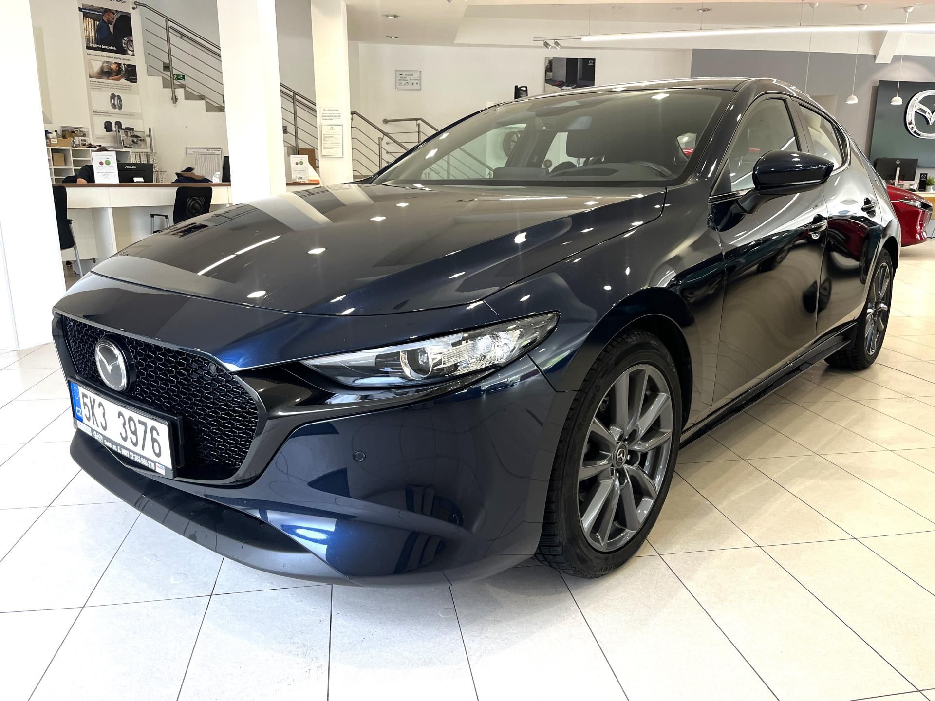 Mazda 3, 2.5L G140 6MT FWD Centre-Line - fotka 3