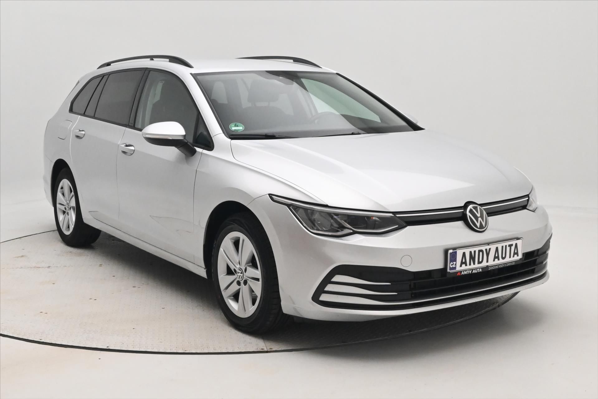 Volkswagen Golf, 2,0 TDI 110kW Wagon Life VŮZ P - fotka 3