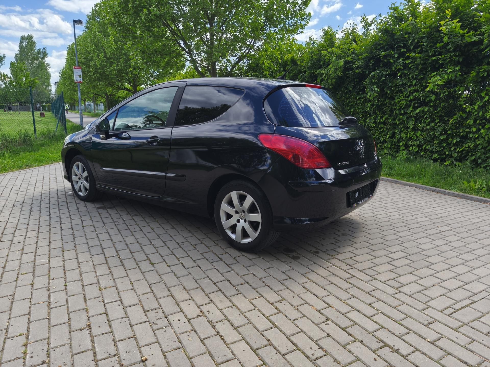 Peugeot 308, 1.6 16v Platinum - fotka 5