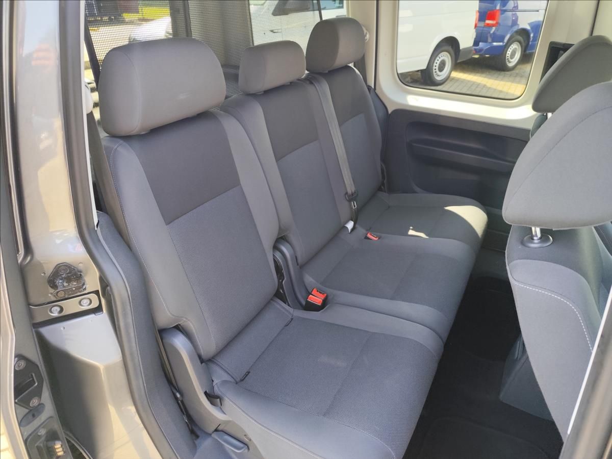 Volkswagen Caddy, 1,2TSi 77KW LIFE AC ROZVODY TZ - fotka 5