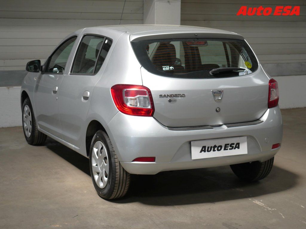 Dacia Sandero, 1.2i,2.maj,ČR,AC - fotka 4