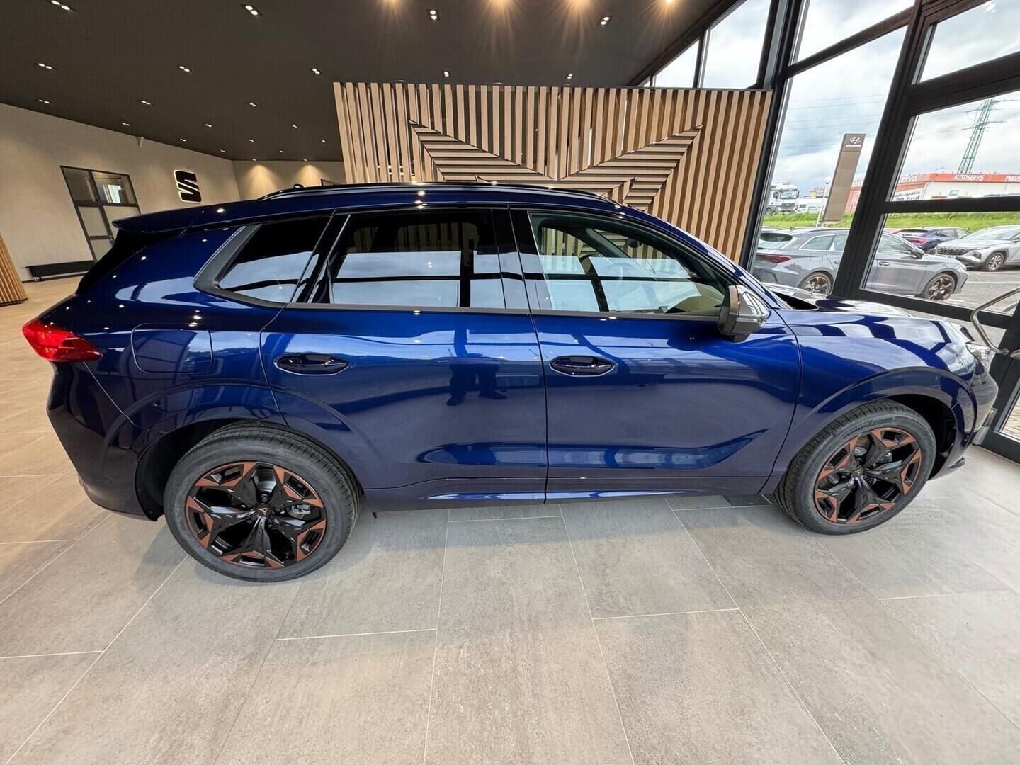 Cupra Terramar, 2.0 TSI 4WD 150 kW - fotka 4