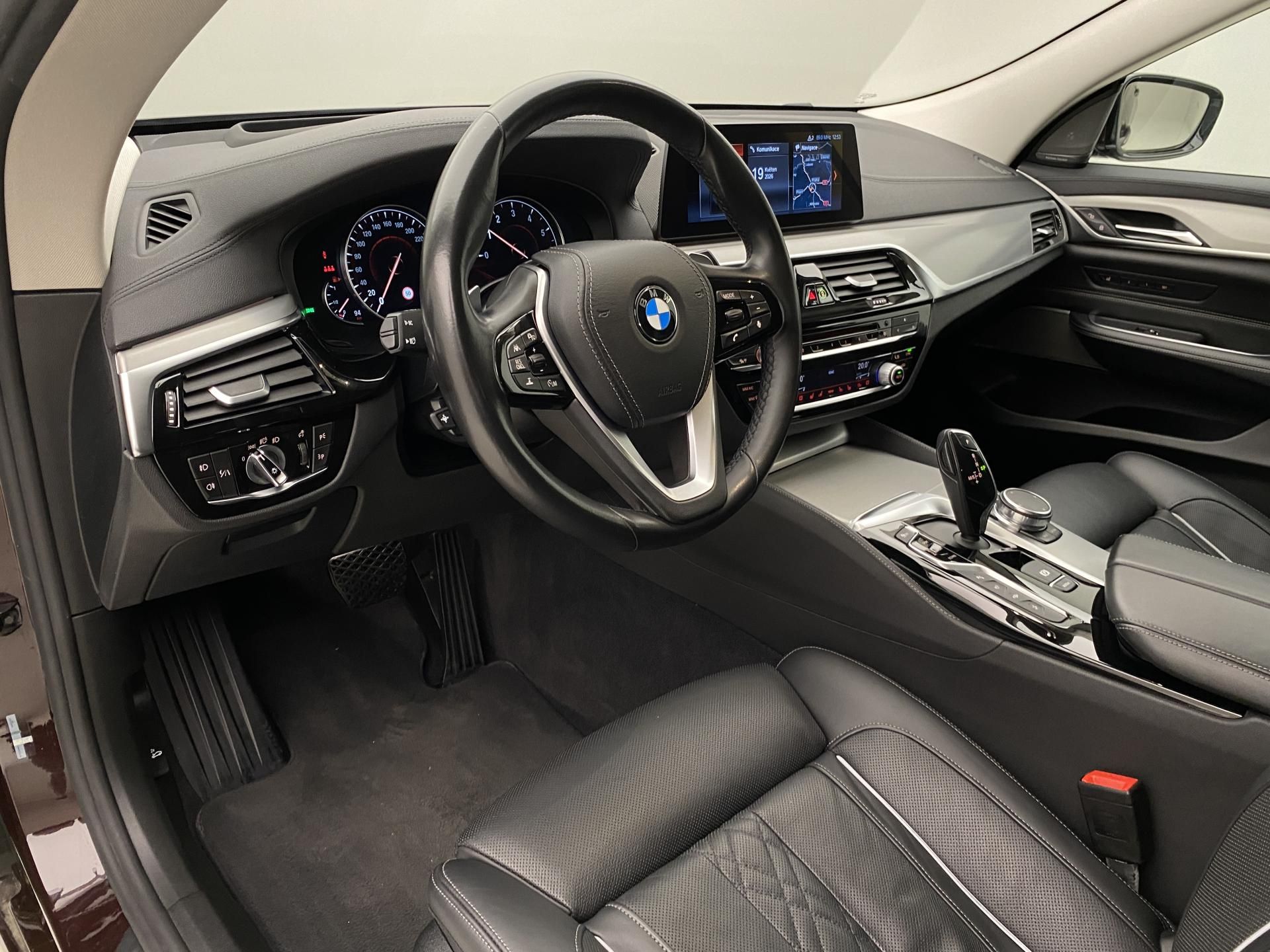 BMW Řada 6, 640i GT LUXURY LINE XDRIVE AUT - fotka 4