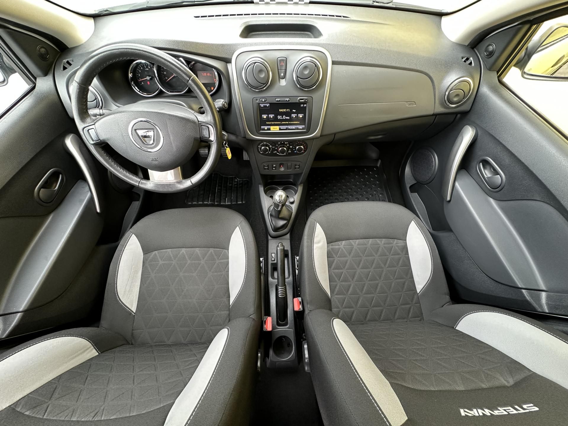 Dacia Sandero, STEPWAY 0.9/66kW *ČR* KLIMA* - fotka 6