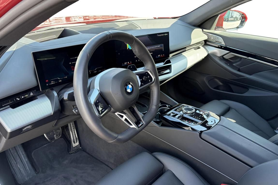 BMW Řada 5, 540d xDrive Touring - fotka 5