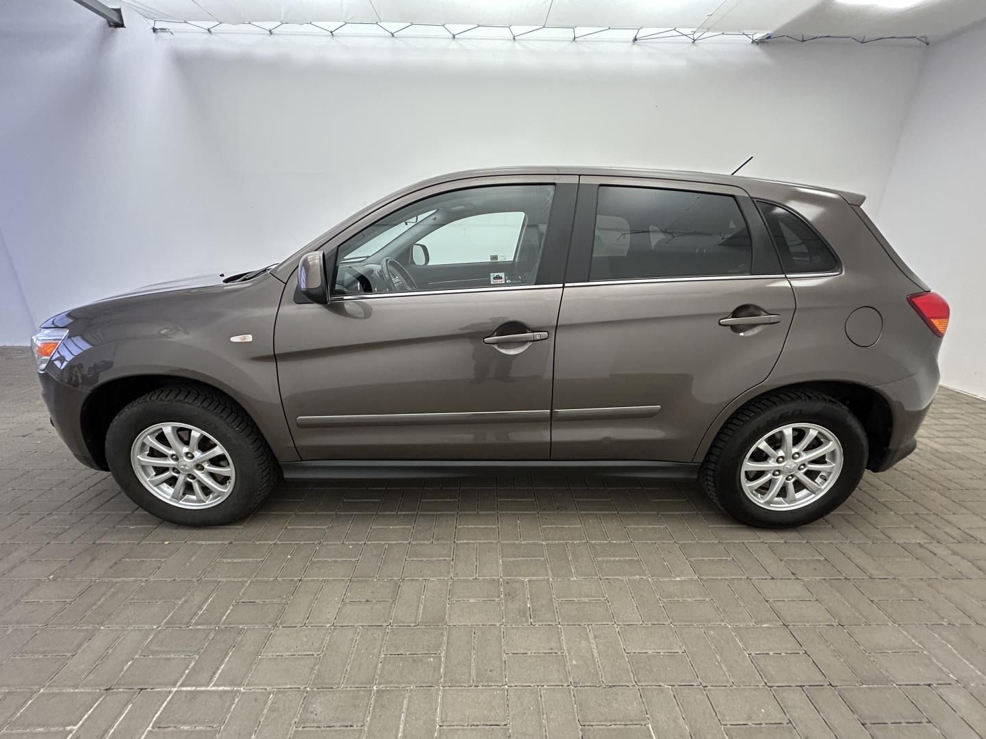 Mitsubishi ASX, 1.6MIVEC 86kW INVITE+ - fotka 3