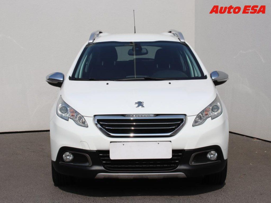 Peugeot 2008, 1.2 VTi,Allure - fotka 2
