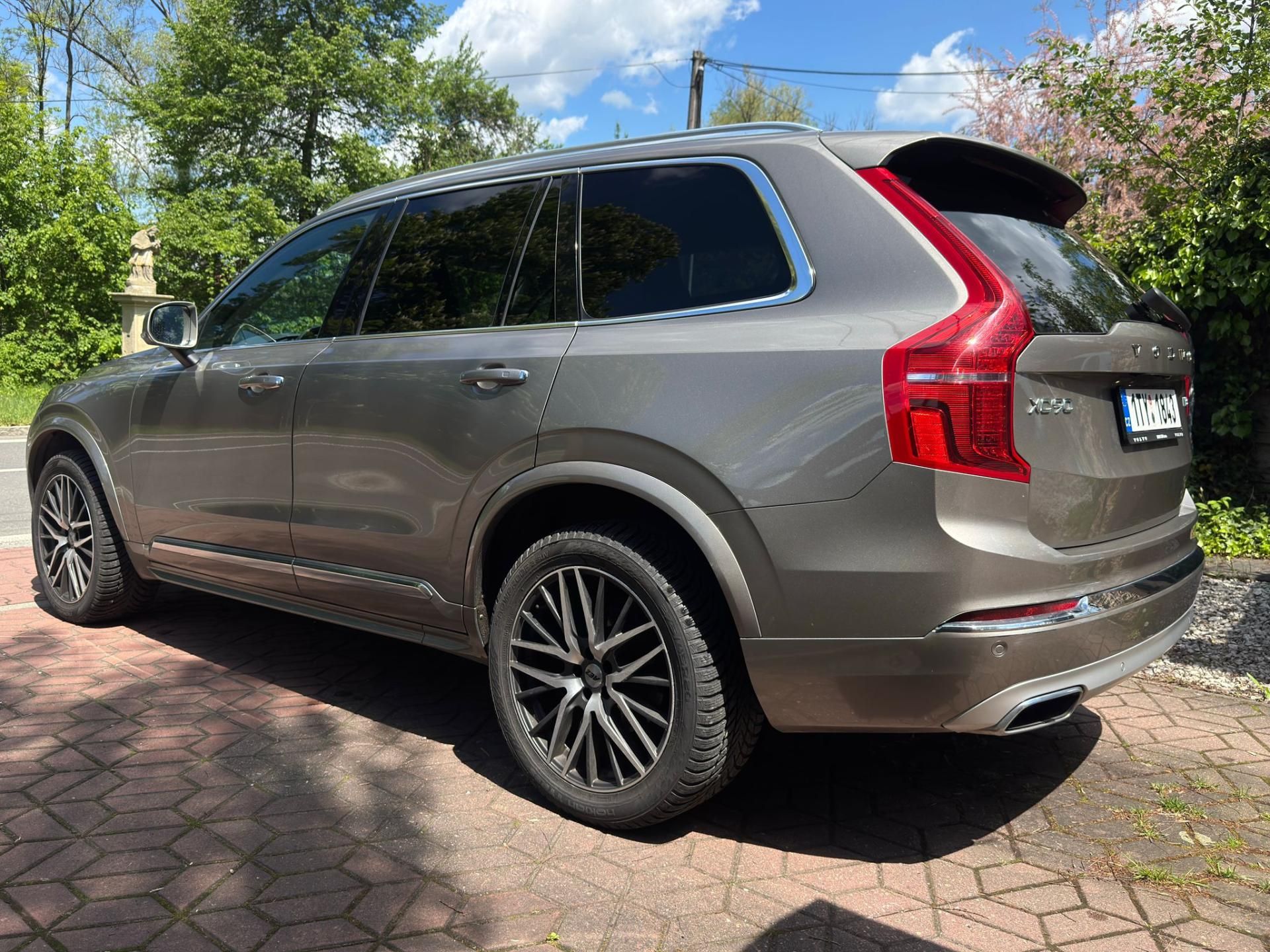 Volvo XC90, 1. MAJITEL ČR DPH TOP  CRYSTAL - fotka 4