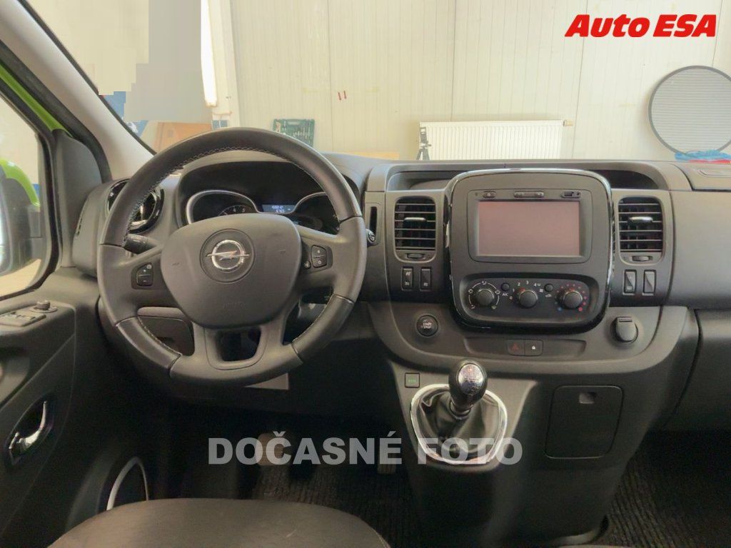 Opel Vivaro, 1.6CDTi 9míst,navi,92kW - fotka 2