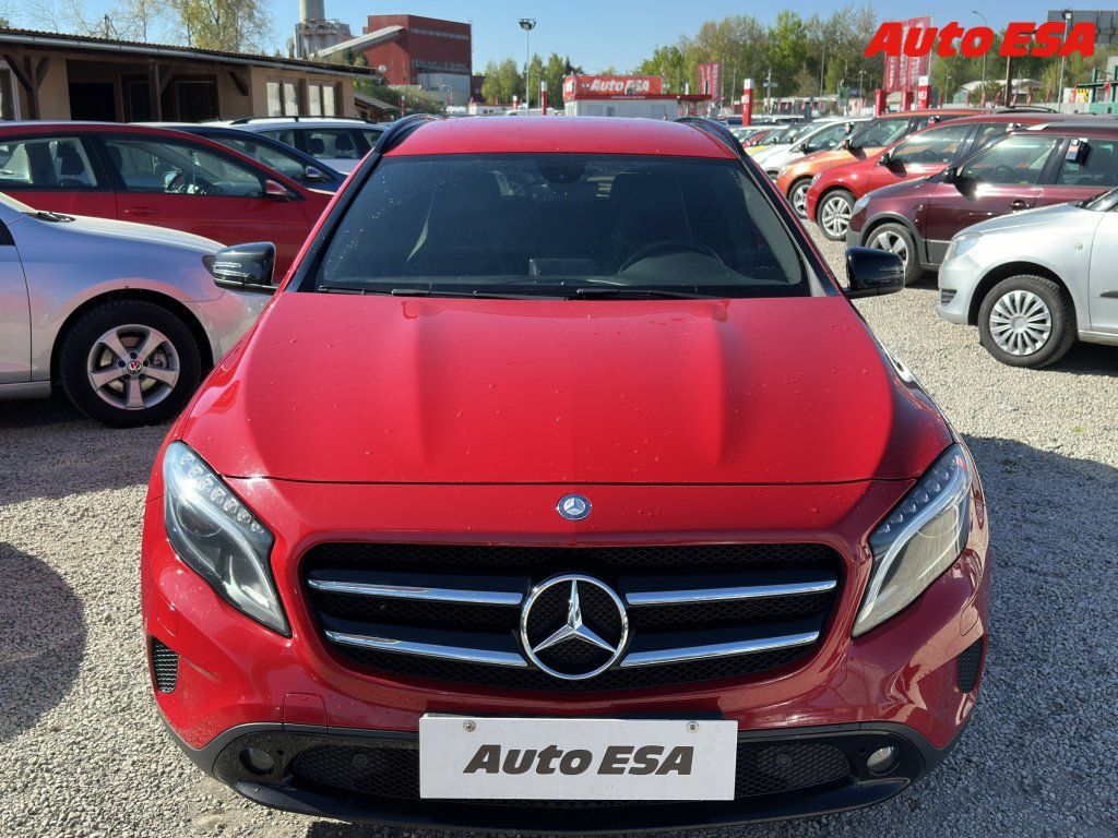 Mercedes-Benz GLA, 2.2 4Mat,ČR,AT,navi - fotka 2