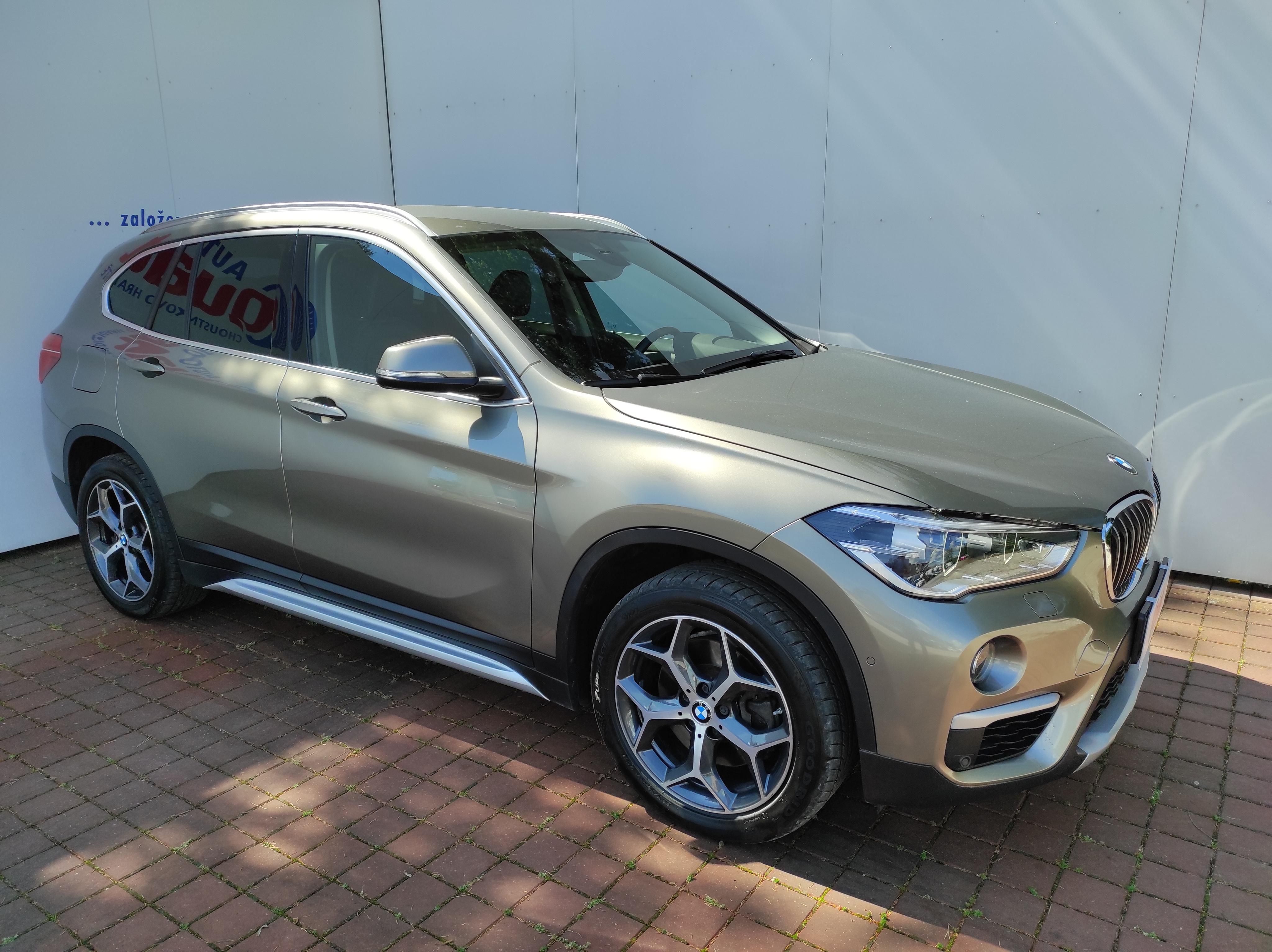 BMW X1, 2.0 d xDrive AT8 140 kW ČR - fotka 5