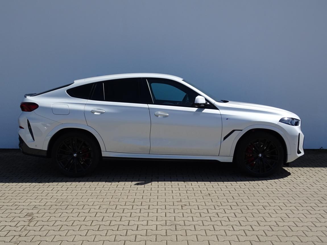 BMW X6, xDrive30d - fotka 5