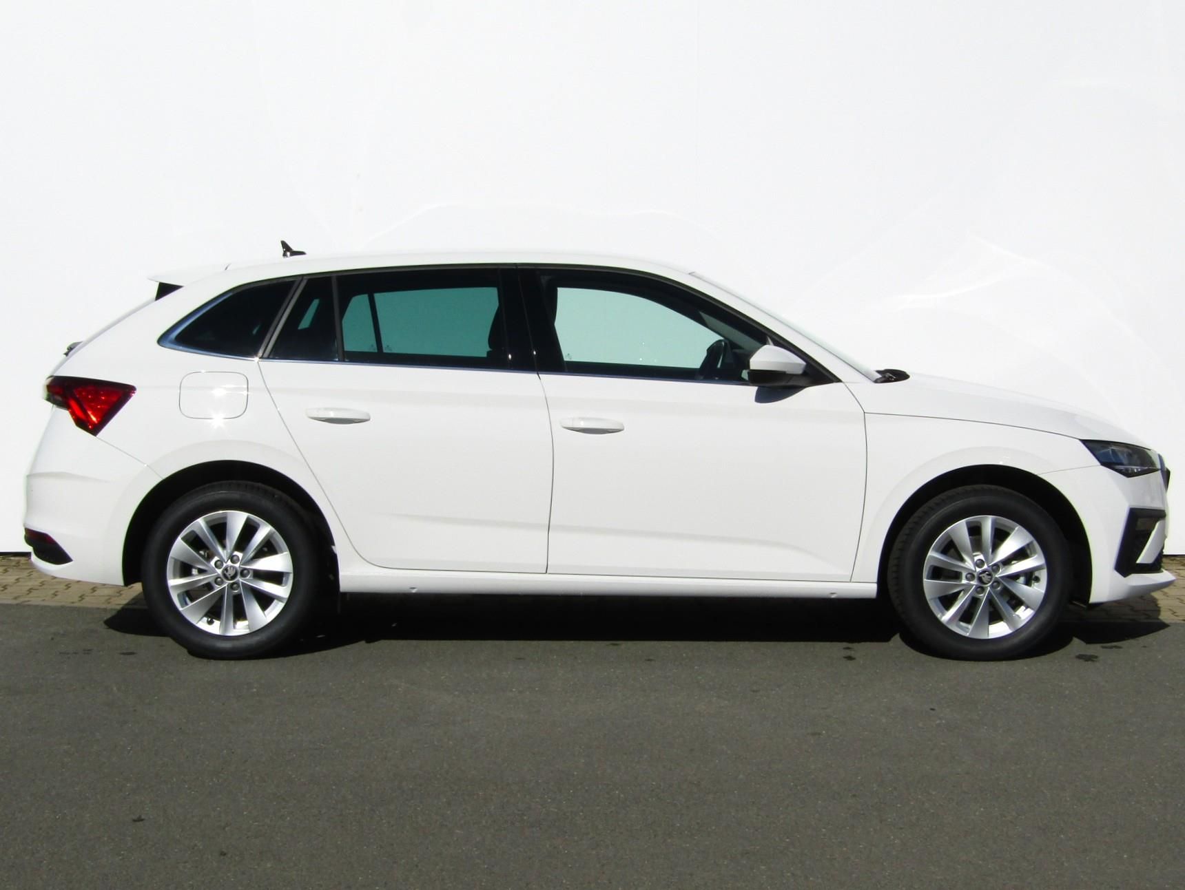 Škoda Scala, Top Selection 1.0 TSI 85 kW - fotka 6