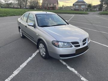 Nissan Almera 1.5i