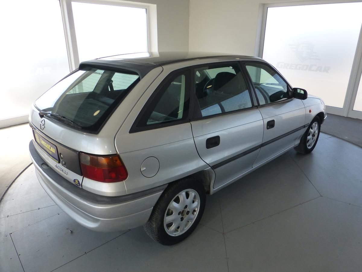 Opel Astra, 1,4I**KLIMATIZACE**NOVÁ SPOJKA - fotka 6