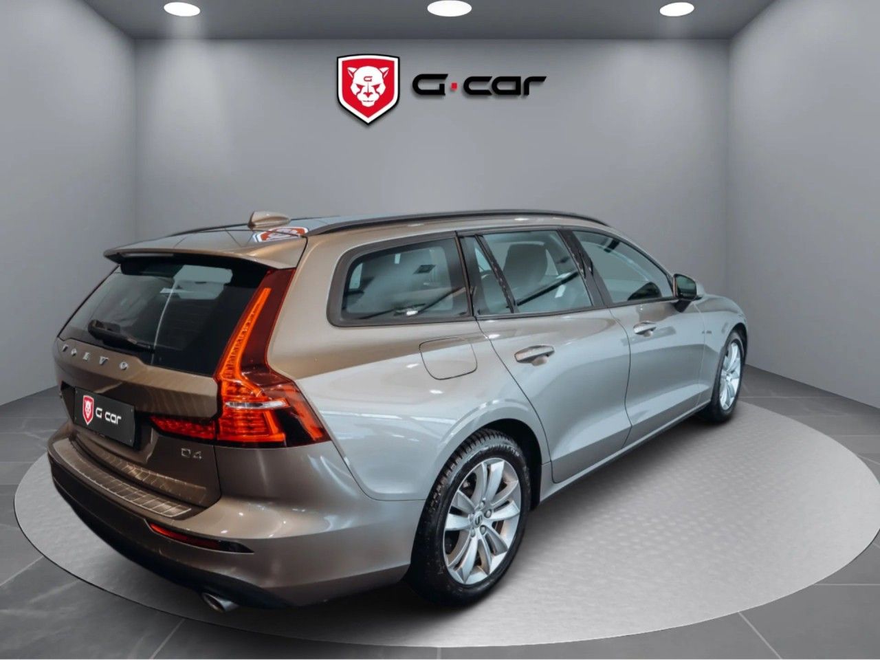 Volvo V60, D4 FWD Drive-E Momentum Auto - fotka 5