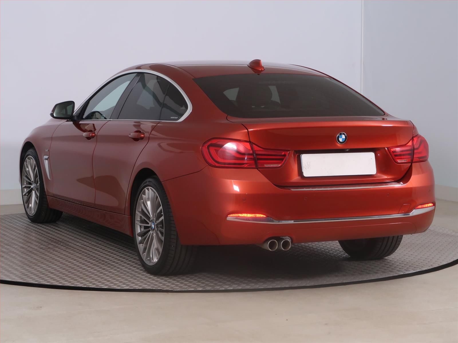 BMW Řada 4, 420d xDrive Gran Coupé - fotka 4