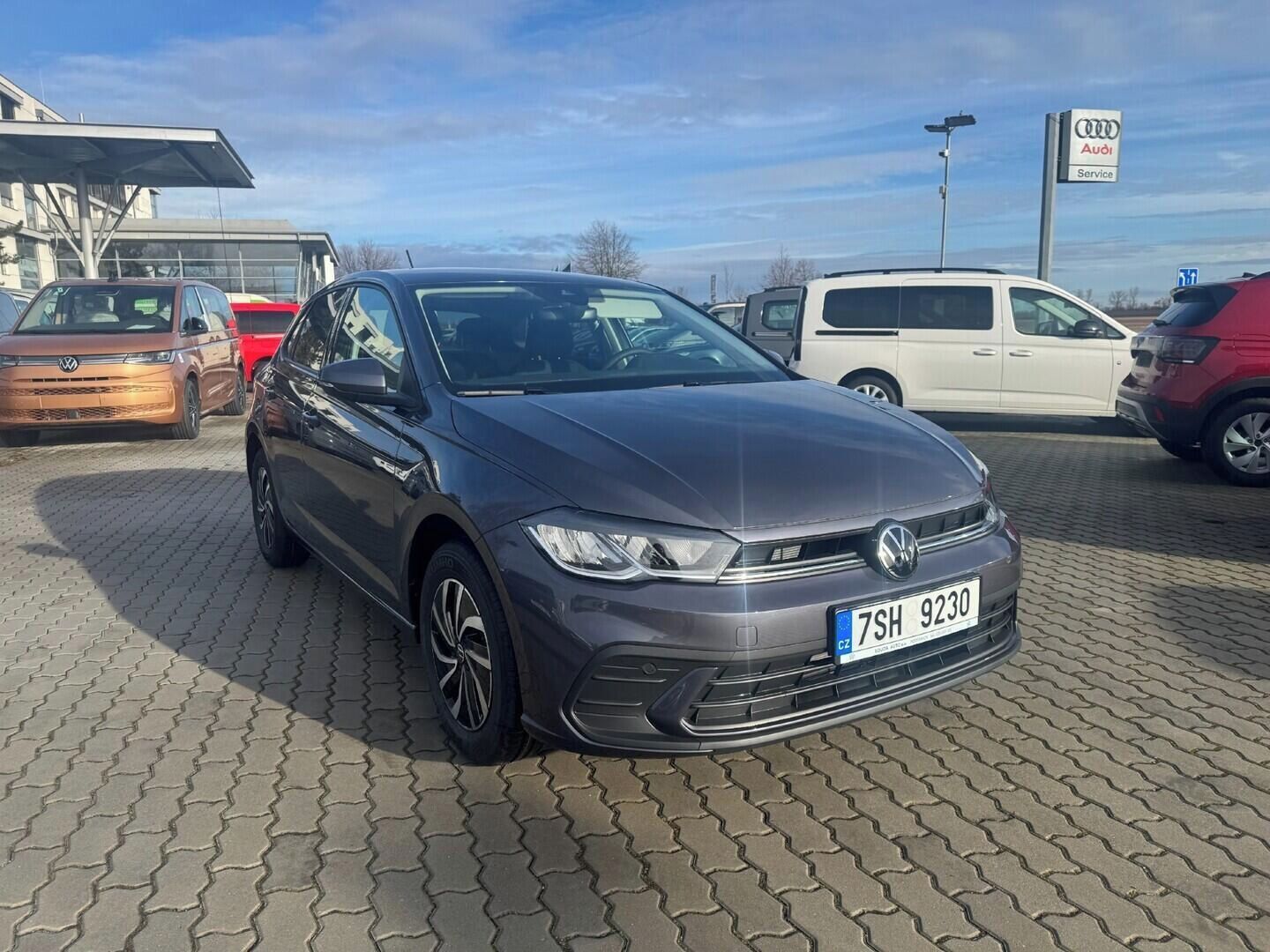 Volkswagen Polo, People 1,0 TSI 5G 70 kW - fotka 3