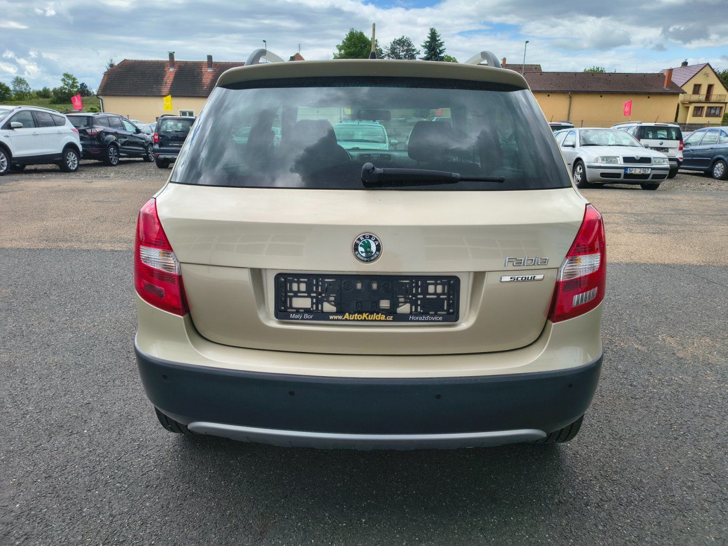 Škoda Fabia, 1,2TSi SCOUT,vyhř.sed.,servis - fotka 6
