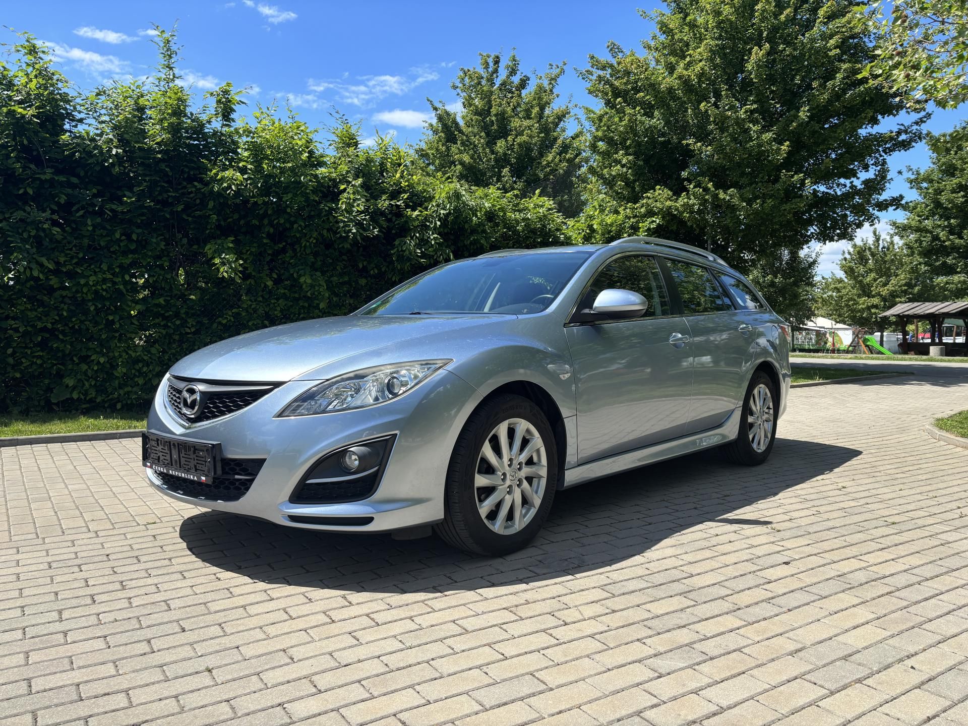 Mazda 6, 2.0 Active - fotka 2
