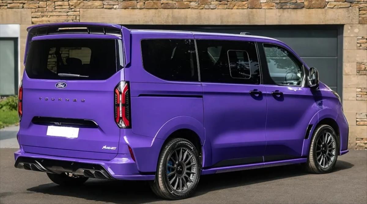 Ford Tourneo Custom, 2,5 PHEV L2  MS-RT - fotka 2