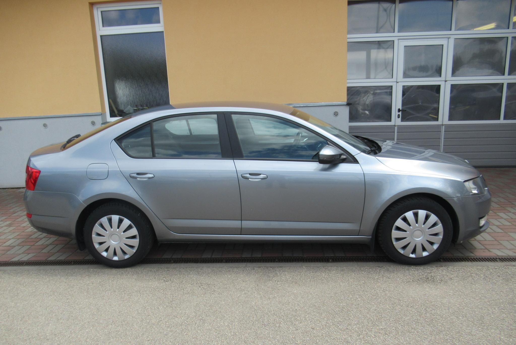 Škoda Octavia, 1.6 TDi AUT.KLIMA ODPOČET DPH - fotka 3
