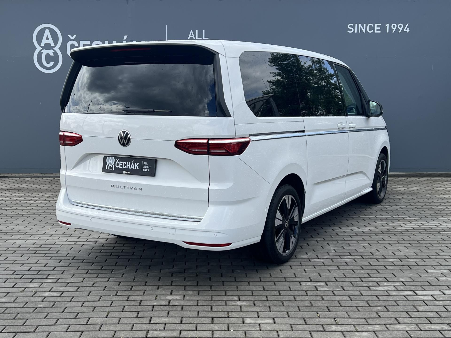 Volkswagen Multivan, 2.0TDi*DSG*ČR*Záruka*TopVýbava - fotka 6