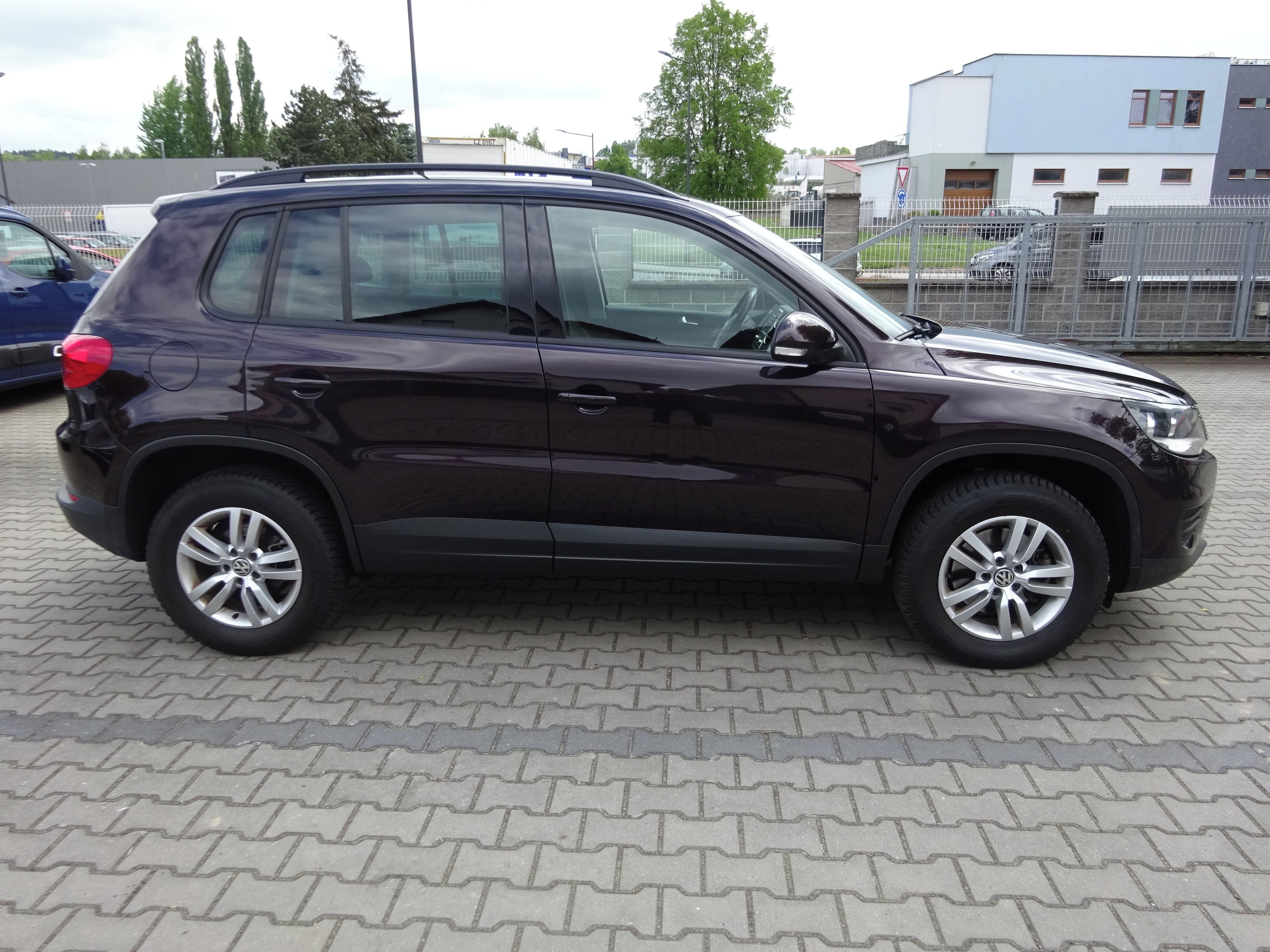 Volkswagen Tiguan, 1.4TSi 90kW.Life.Digi klima. - fotka 4