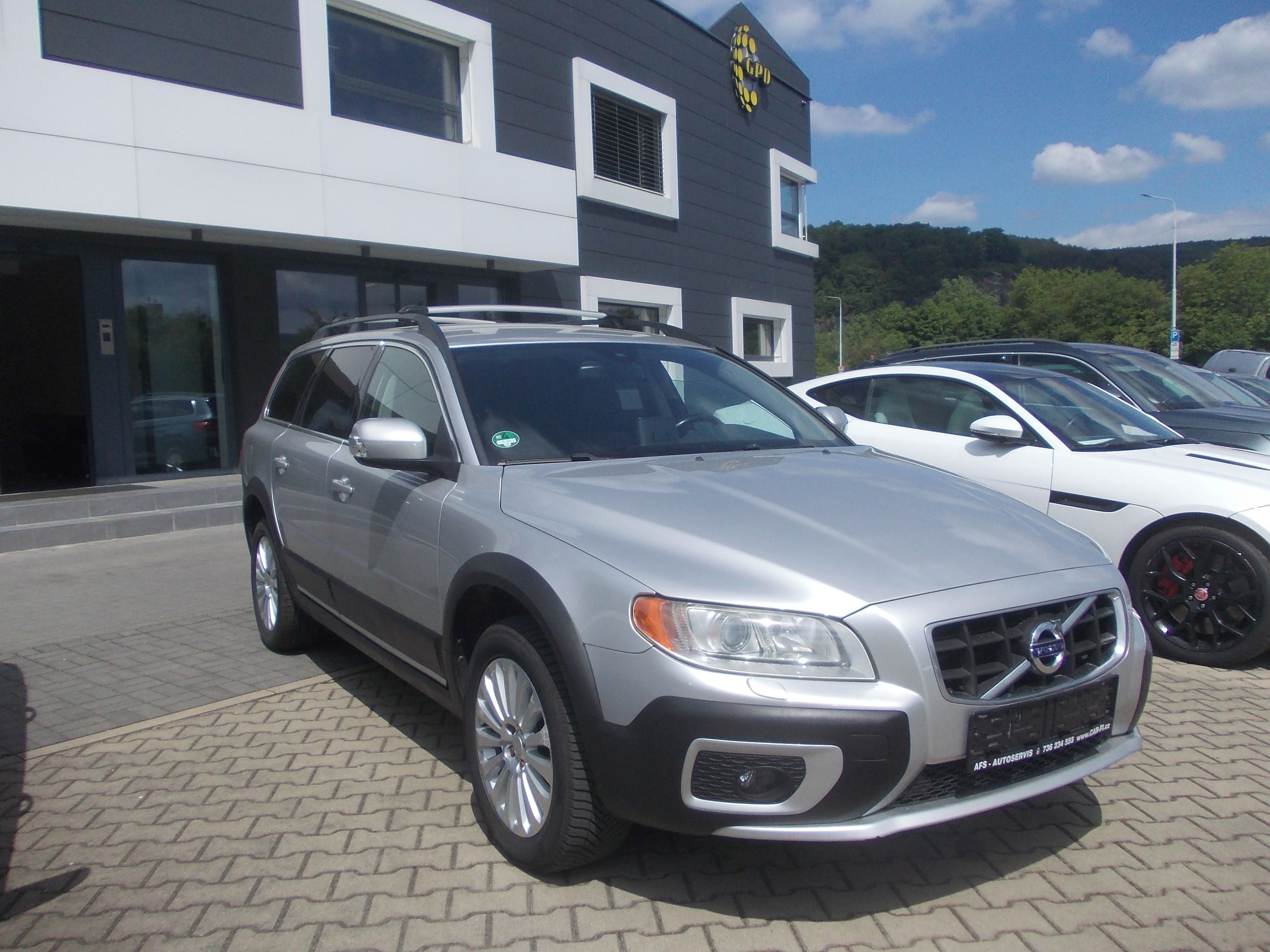 Volvo XC70, 2.4 D5 129KW NOVÉ ROZVODY