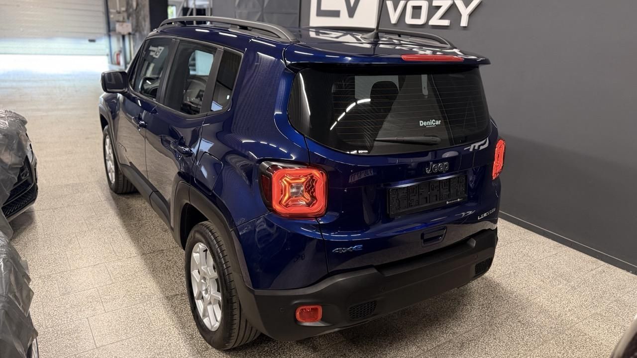 Jeep Renegade, 1.3 T4 PHEV,4x4,50km dojezd - fotka 3