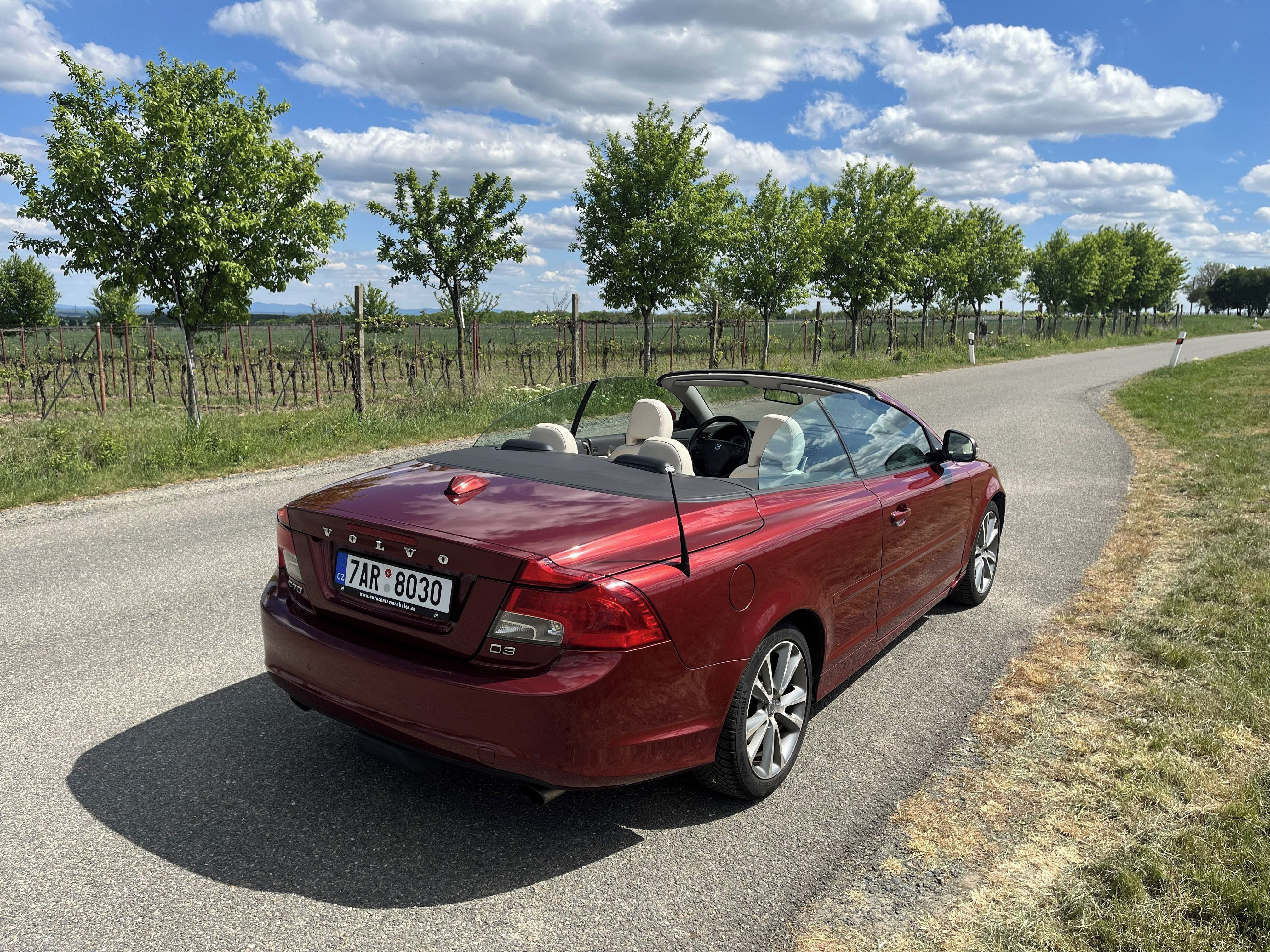 Volvo C70 - fotka 3