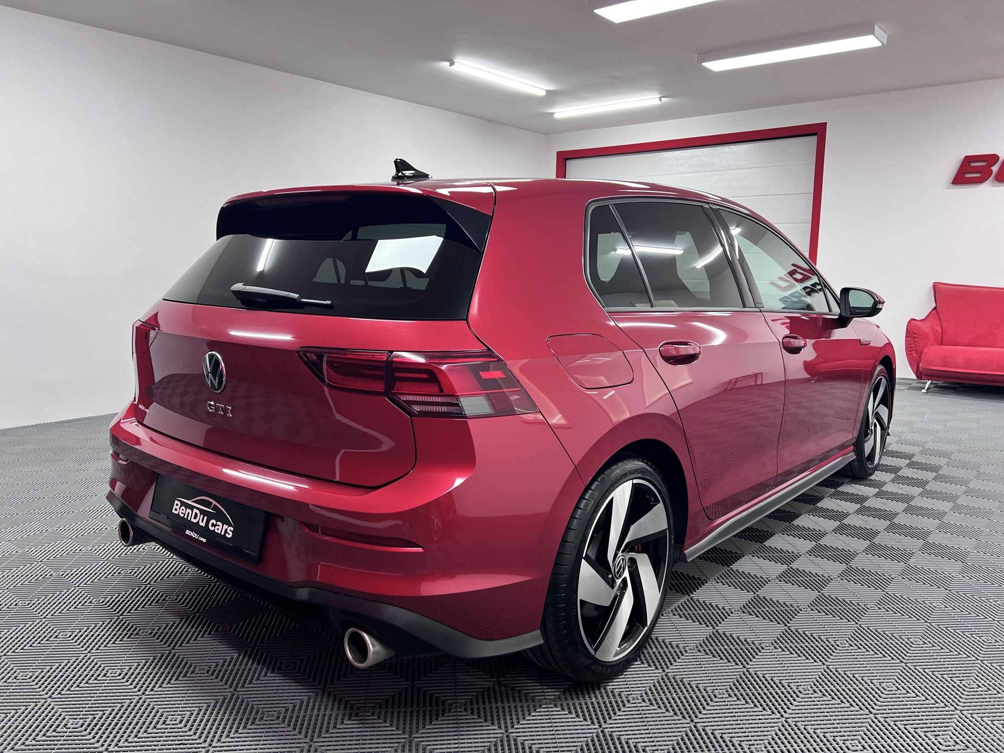Volkswagen Golf, GTI 180 kW Servis 68tkm - fotka 4