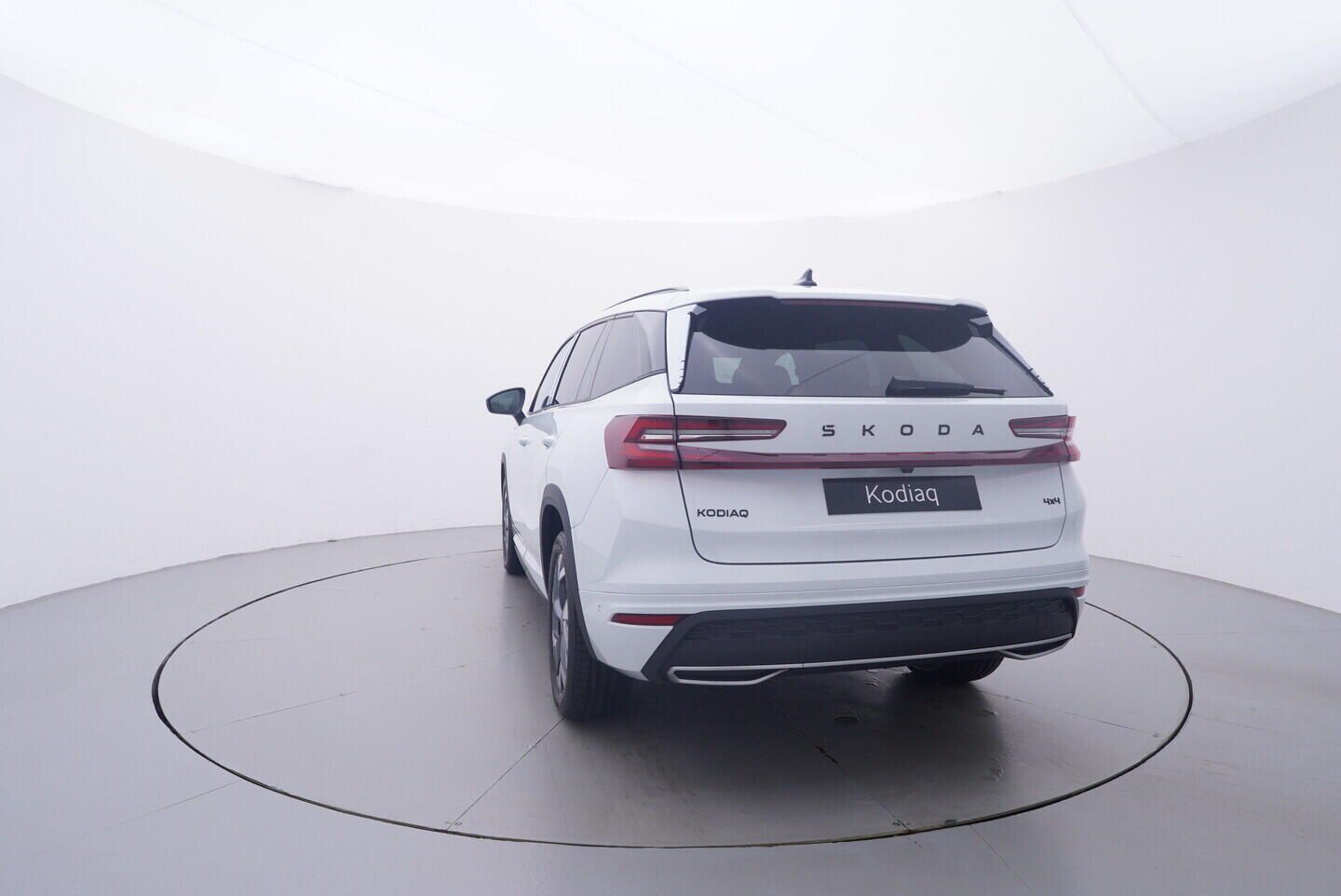Škoda Kodiaq, Sportline 2.0 TDI 4x4 142 kW - fotka 4