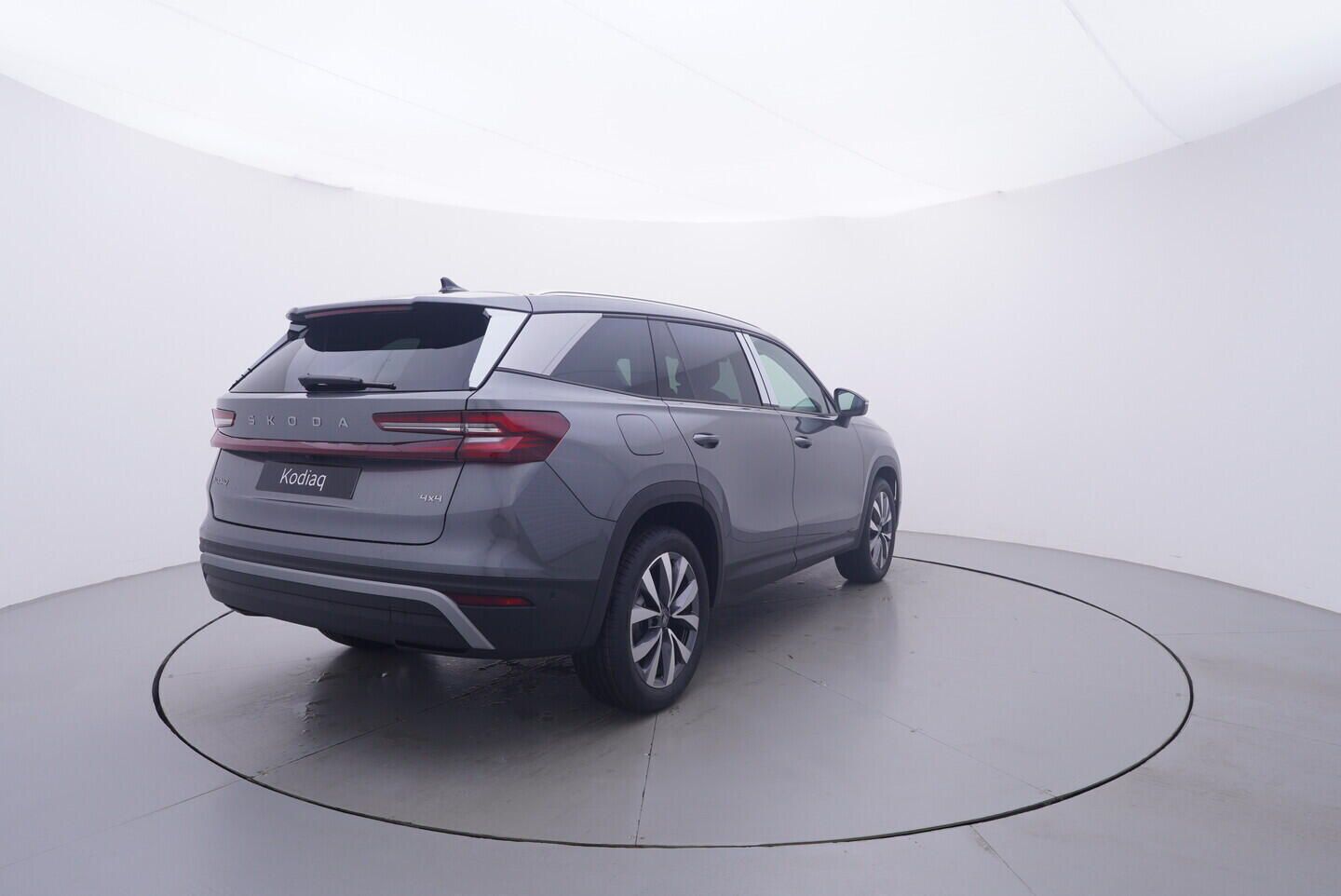 Škoda Kodiaq, Selection 2.0 TDI 4x4 142 kW - fotka 5