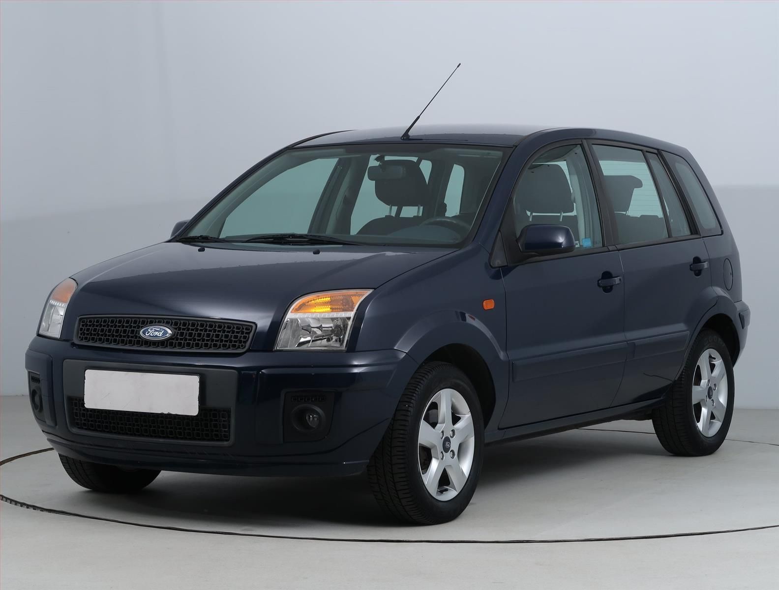 Ford Fusion, 1.4, ČR,1.maj, po STK - fotka 2