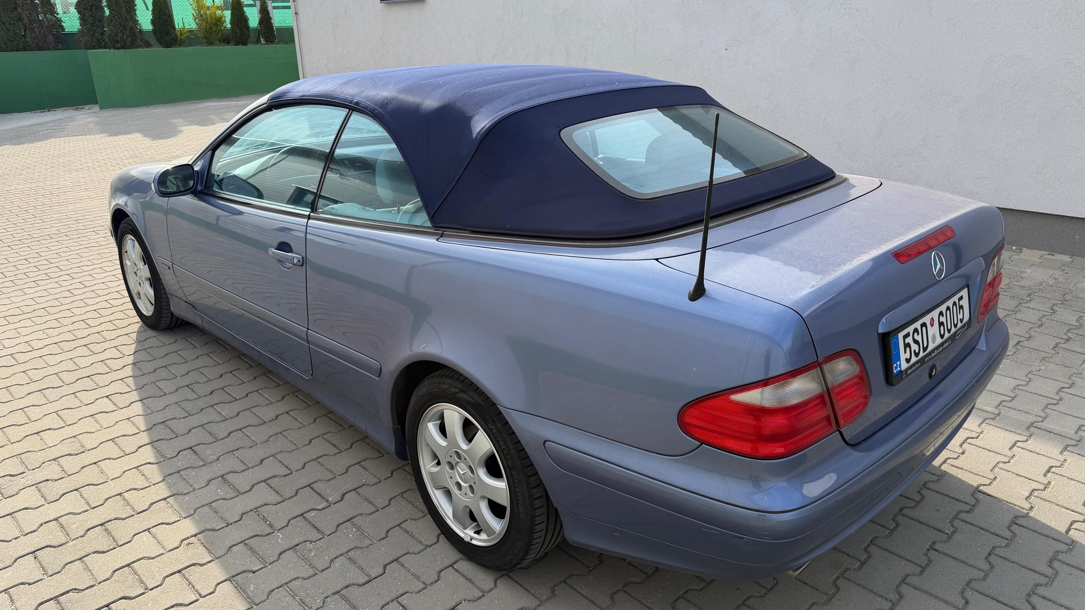 Mercedes-Benz CLK, 200 cabrio - fotka 3