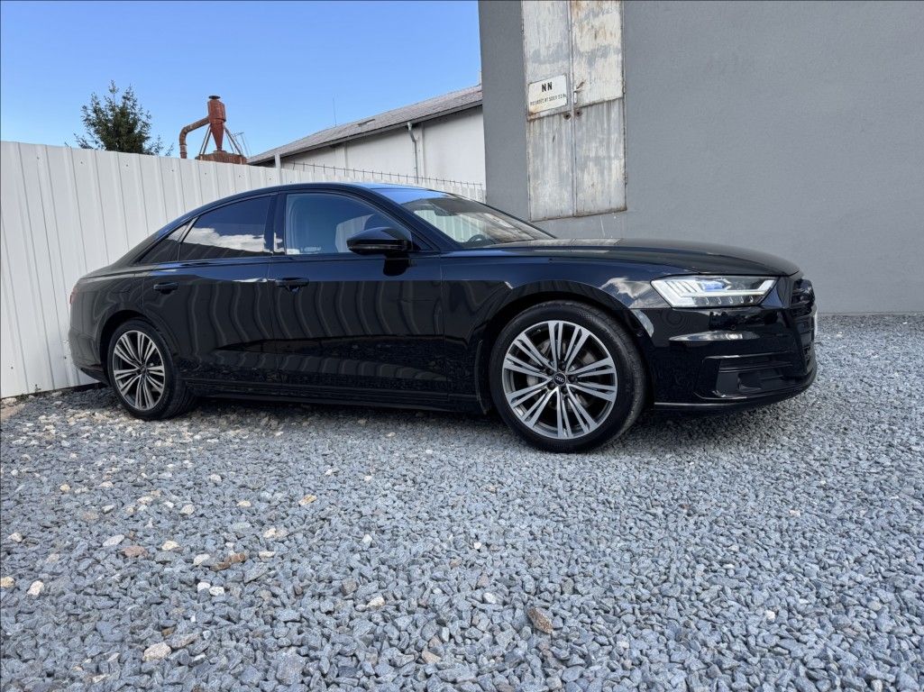 Audi A8, 3,0 50 TDI QUATTRO LASER DPH