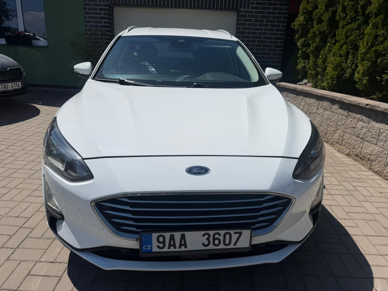Ford Focus, 1,5-88kw,Titanium,1maj,CZ,DPH - fotka 3