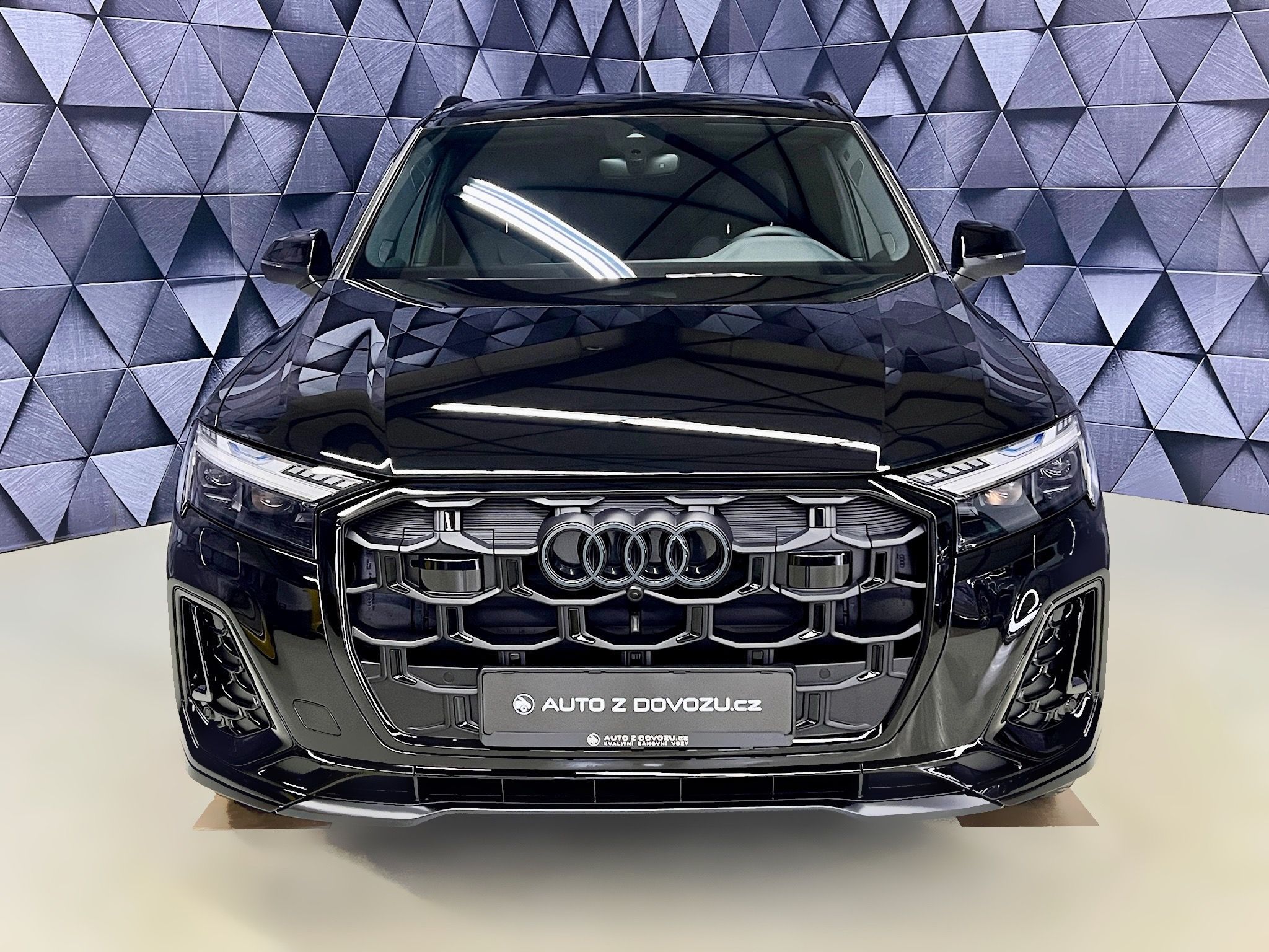 Audi Q7, 50TDI QUATTRO S-LINE, EL.TAŽNÉ - fotka 2