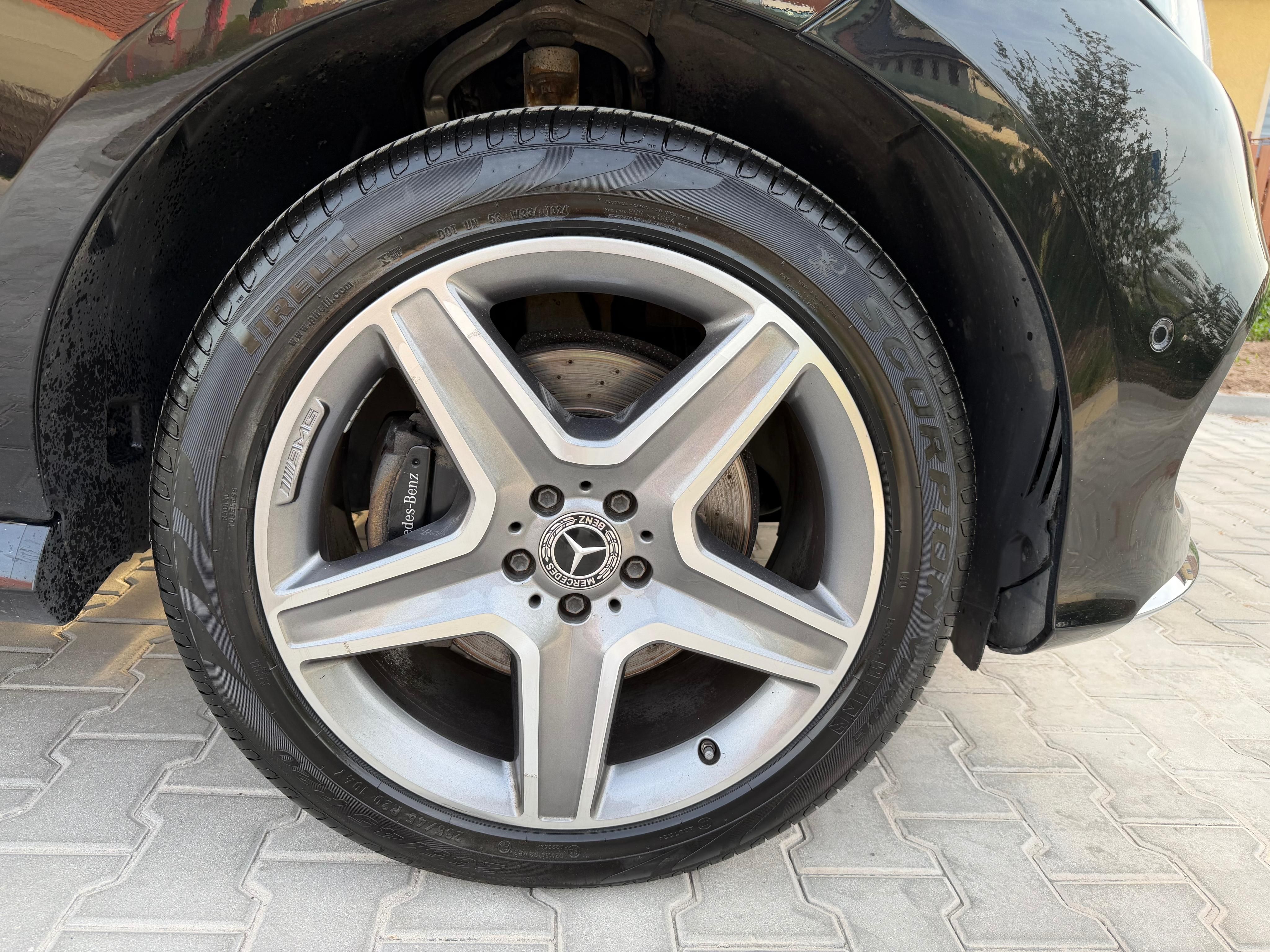 Mercedes-Benz GLE, 2x AMG, full servis, TOP stav! - fotka 5