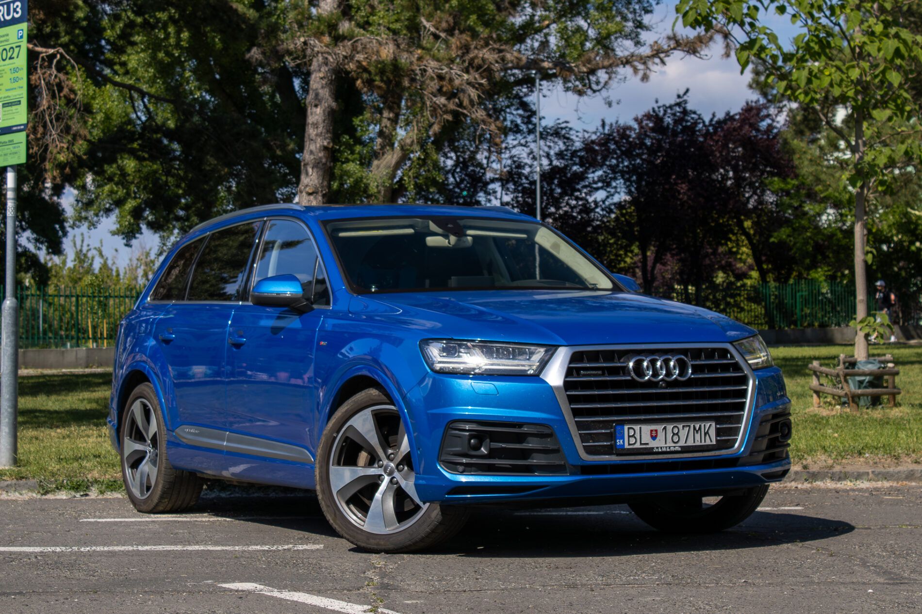 Audi Q7 - fotka 4