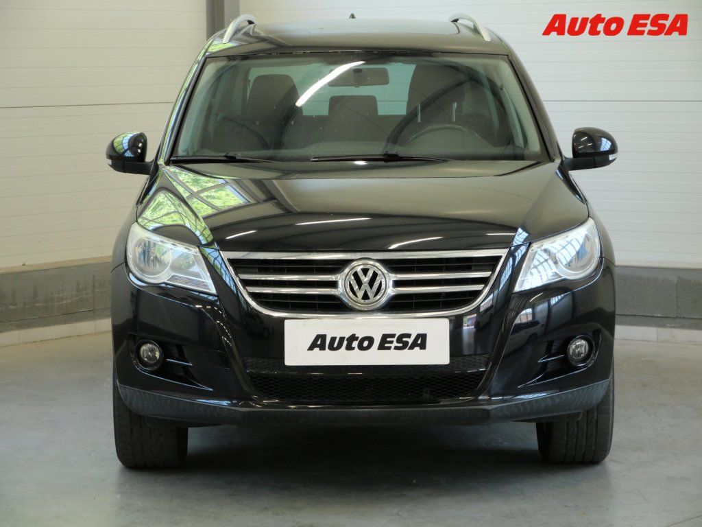 Volkswagen Tiguan, 2.0 TSi 4x4 - fotka 2