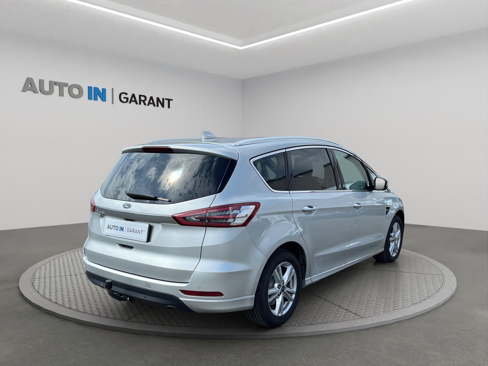 Ford S-MAX, 2.0 Ecoblue 110kW, ČR, 1.maj, - fotka 6
