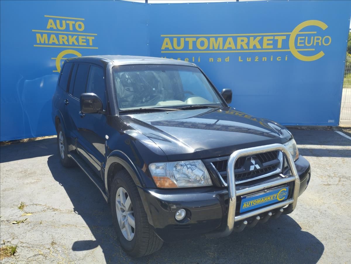 Mitsubishi Pajero, 3,2 118KW  NOVE PNEU,NOVE BRZD - fotka 3
