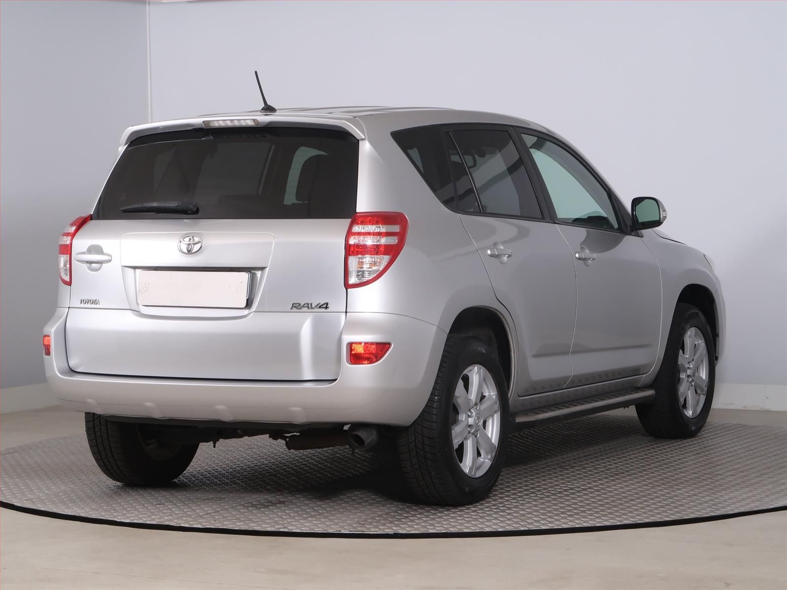 Toyota Rav4, 2.0 VVT-i, 4X4, Automat, ČR - fotka 5