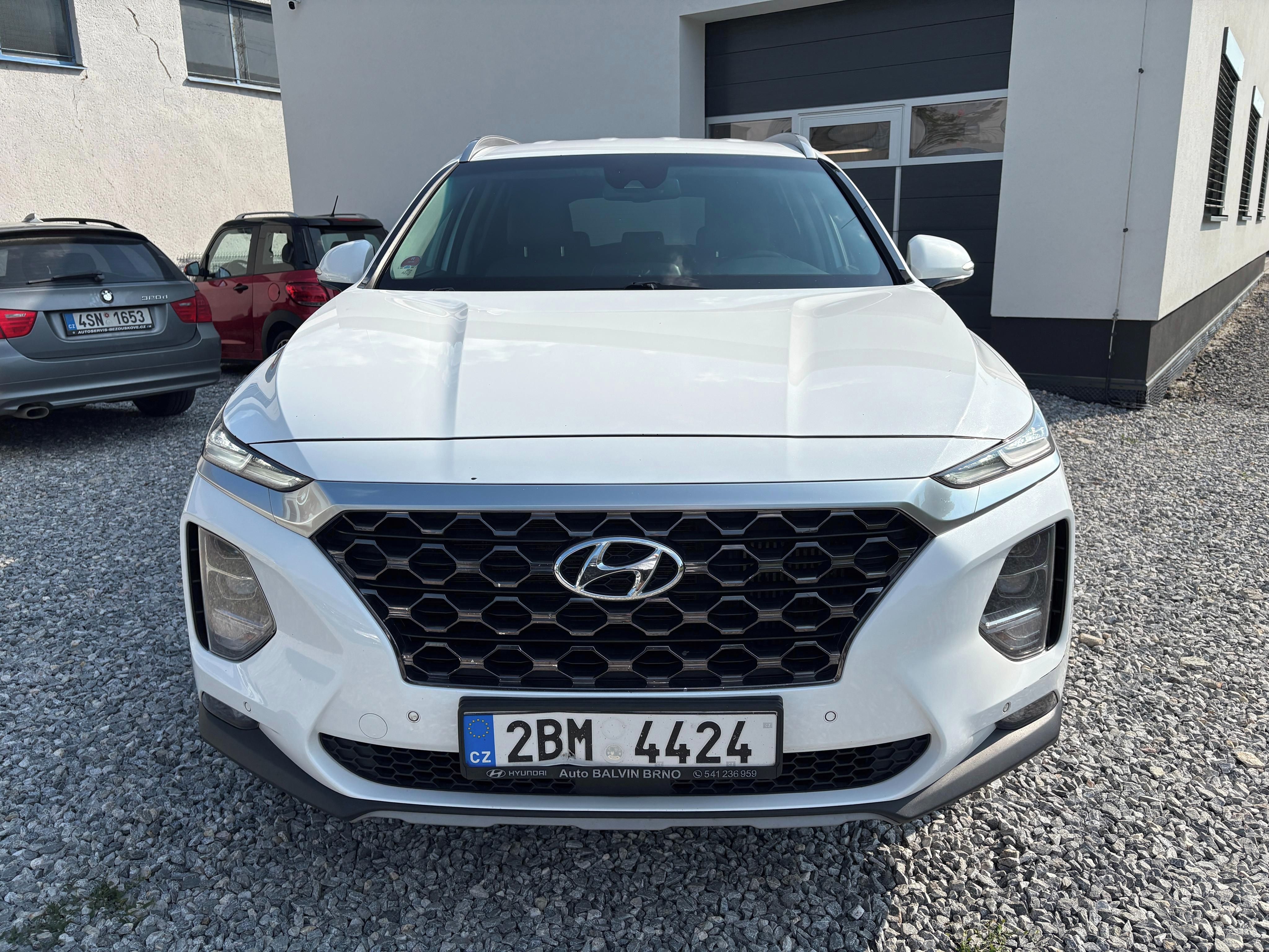 Hyundai Santa Fe, 2.0CRDI HTRAC - fotka 3