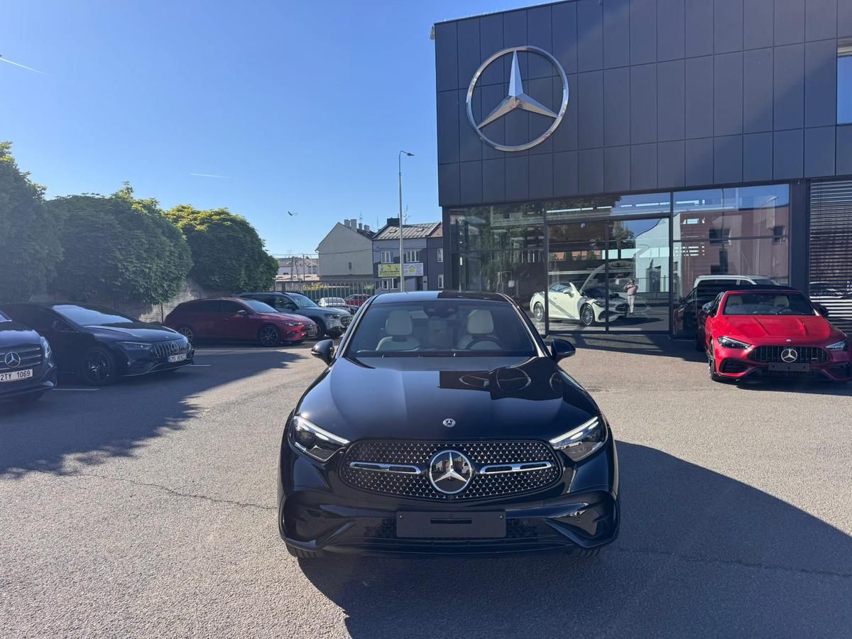 Mercedes-Benz GLC, 220 d 4MATIC kupé - fotka 2